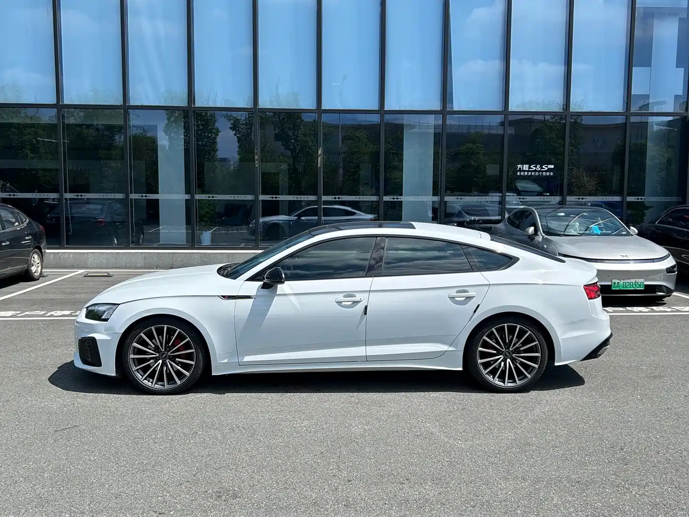 Audi A5 (Import) 2023 2023 Sportback 40 TFSI quattro Luxury Dynamic