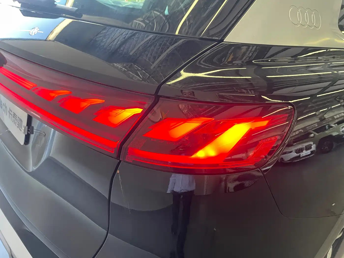 Audi Q6 2024 2024 40 TFSI quattro Cloud View Yulin Package 7-seater