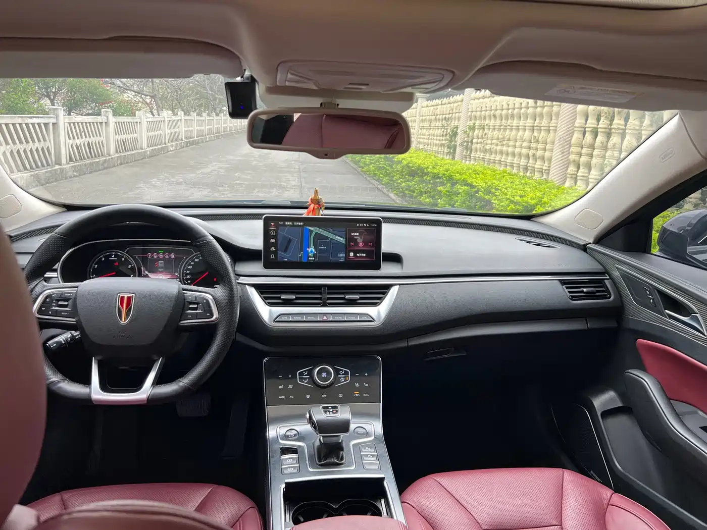 Hongqi H5 2022 Classic 1.8T Auto Smart Connect Flagship Comfort Edition фото 14
