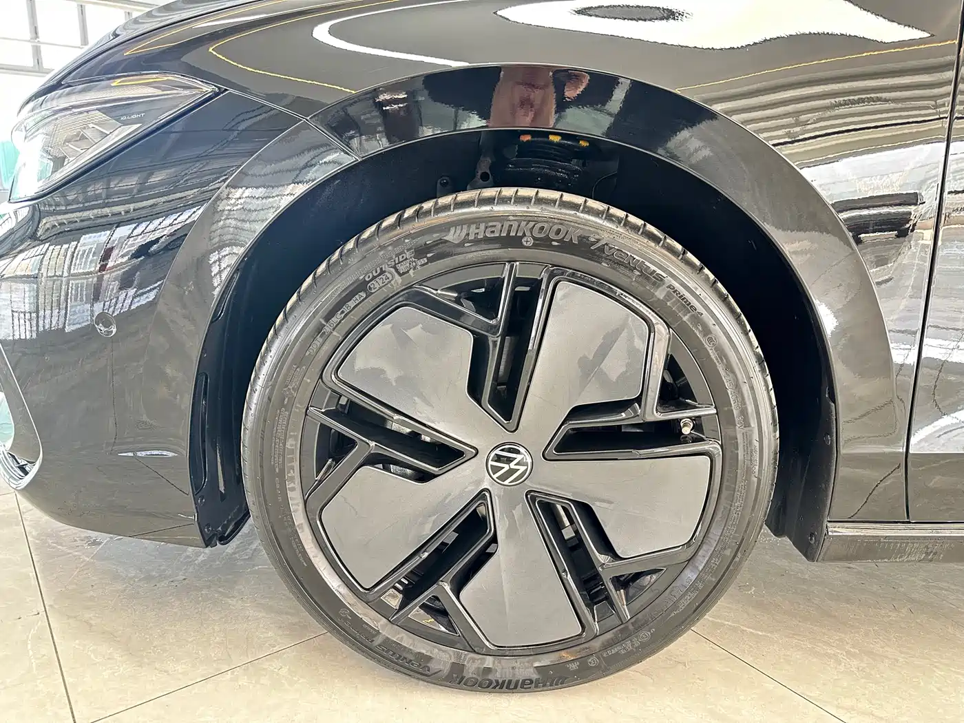 Volkswagen Passat 2025 Model Pro 380TSI Starlight Dragon Premium Edition фото 12