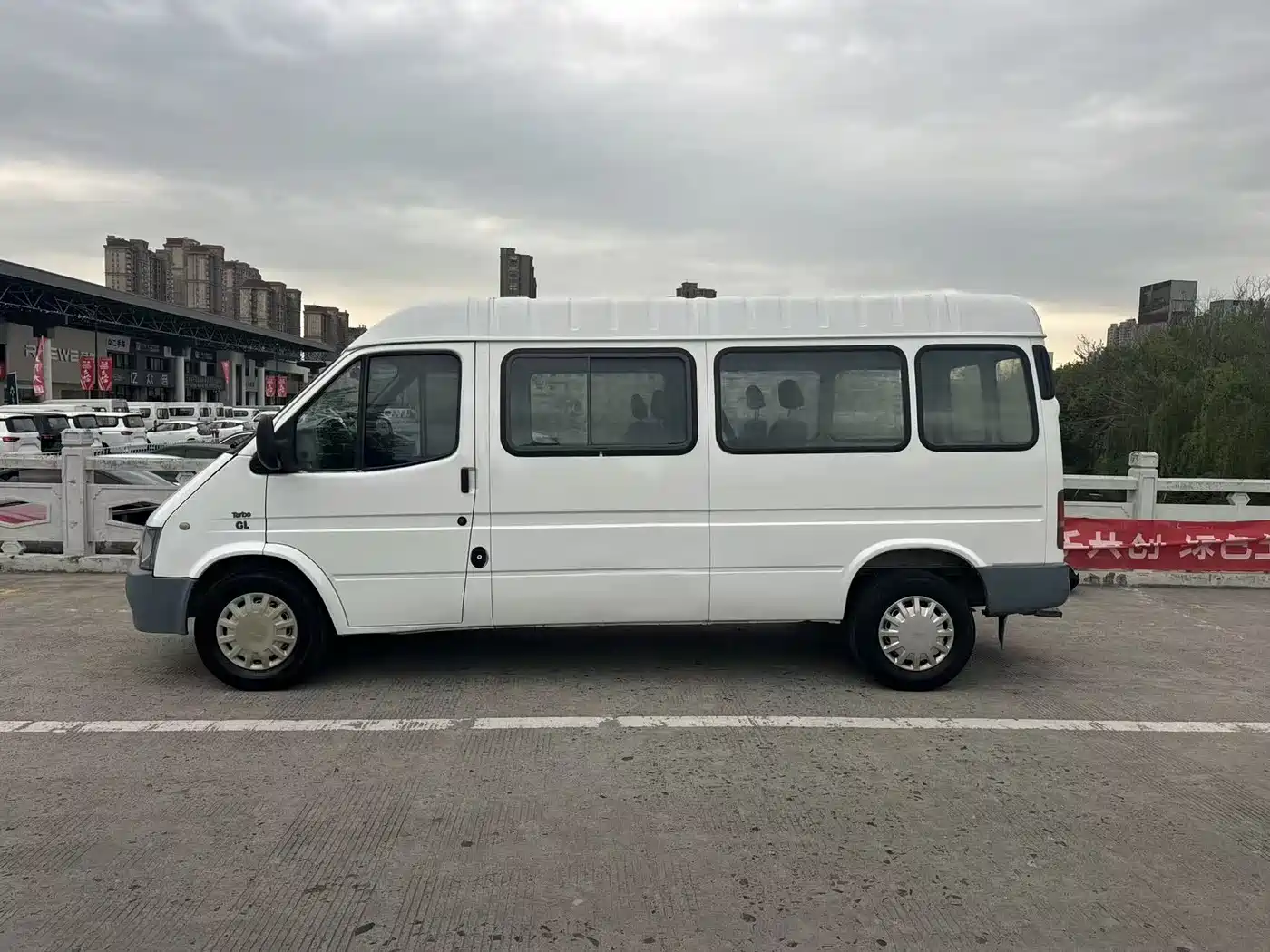 Ford Classic Transit 2013 2013 2.8T Diesel Rear Single Tire Extended Wheelbase Medium Roof JX493ZLQ3A
