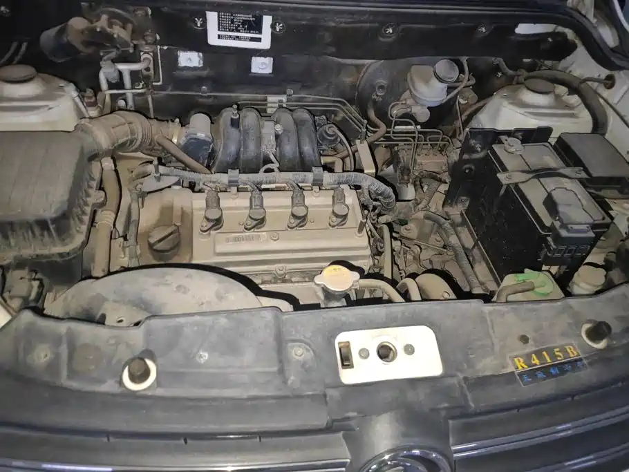 Dongfeng Fengguang Fengguang 370 2016 2016 1.5L Manual Standard SFG15-05 7-Seat