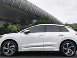 Photo 4 - Audi Q4 e-tron