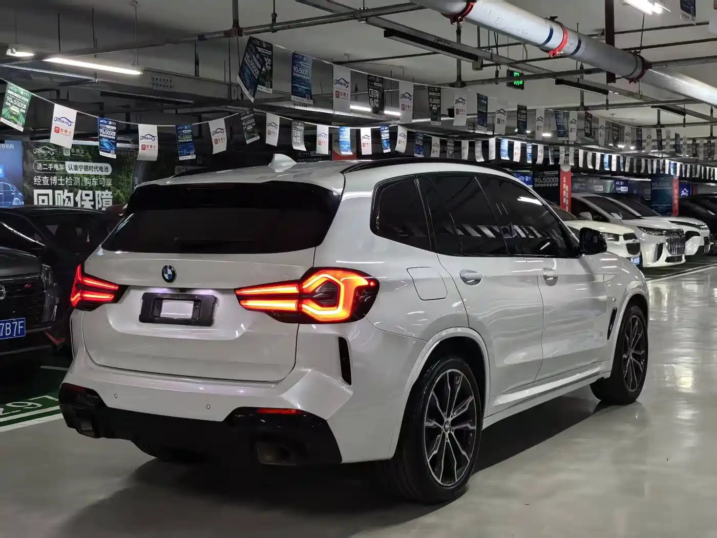 BMW X3 2022 xDrive30i Leading M Night Package фото 5