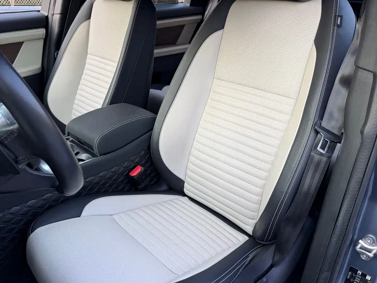 Land Rover Discovery Sport 2021 249PS R-Dynamic S Performance Edition фото 7