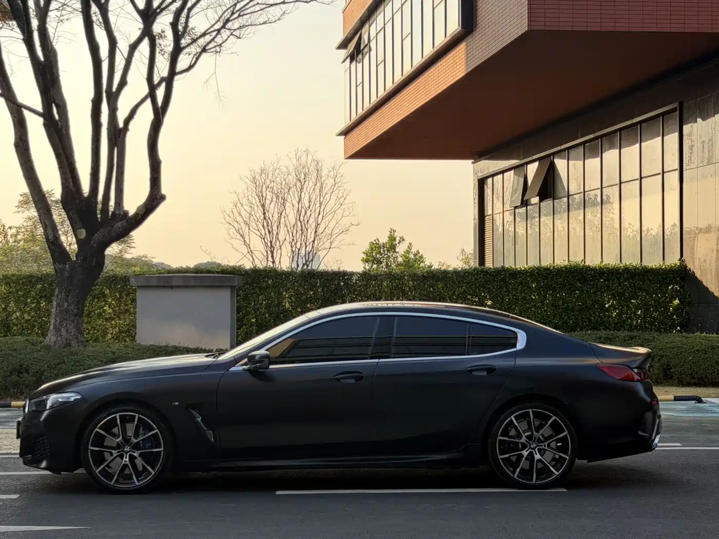BMW 8 Series 2021 Facelift 840i xDrive 4-Door Gran Coupe M Sport Package фото 4