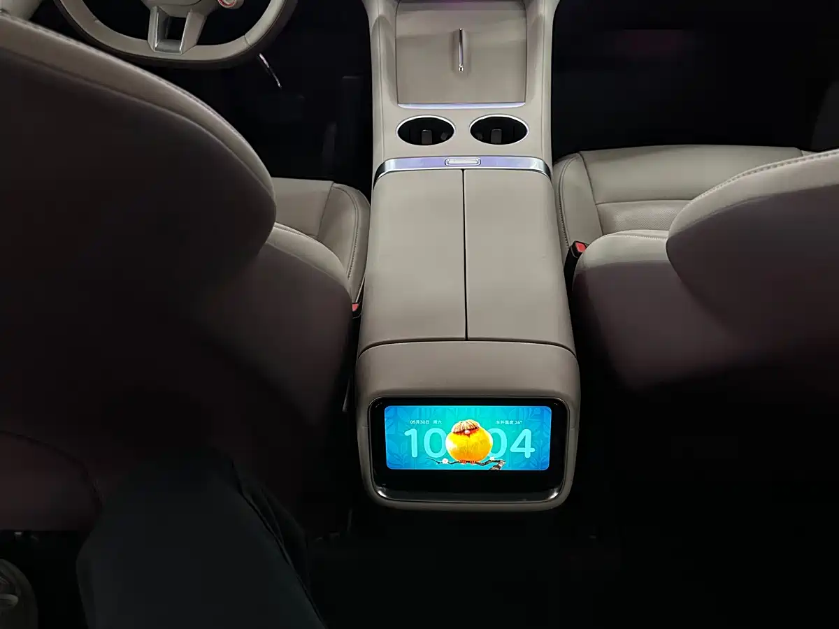 Xiaomi Auto Xiaomi YU7 2025 Extended Range AWD Pro фото 6