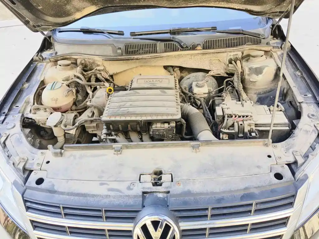 صورة 9 - Volkswagen Lavida