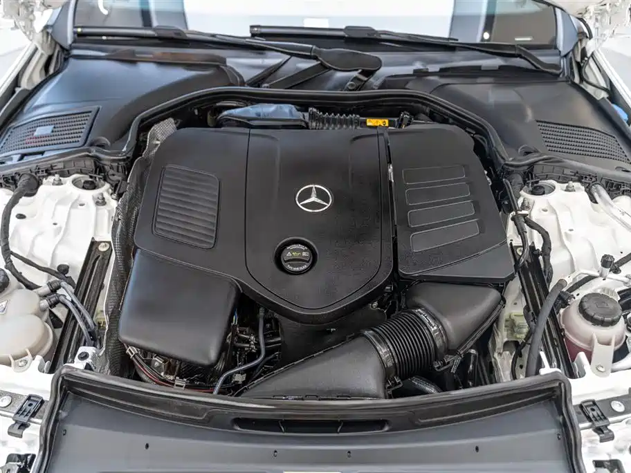 Mercedes-Benz C-Class 2024 C 260 L Night Edition Sport фото 7