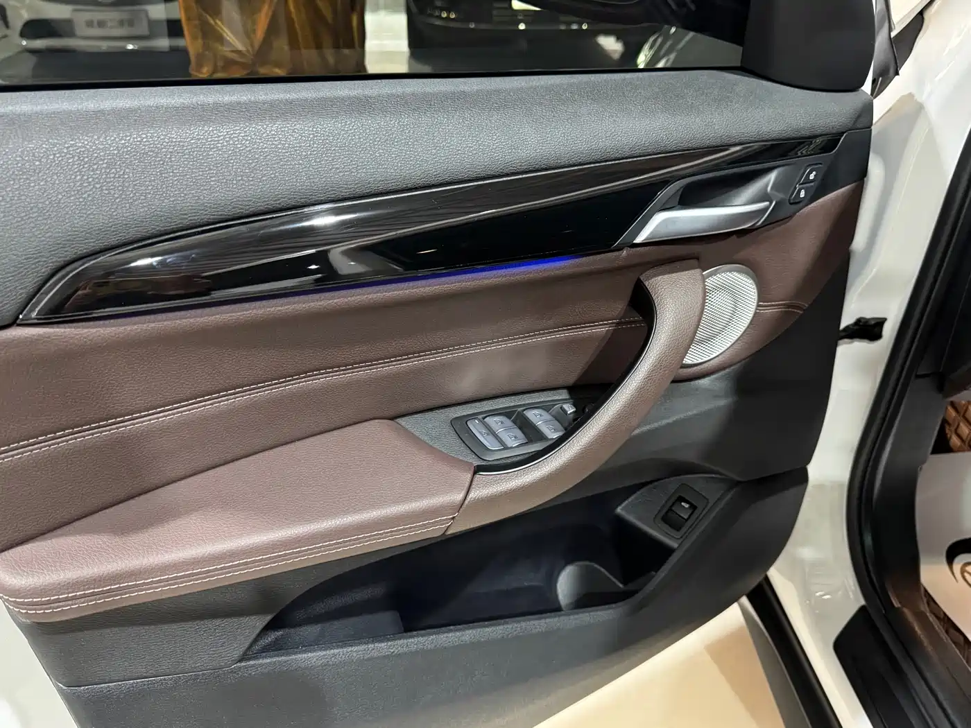 BMW X1 2022 sDrive25Li Leading фото 8