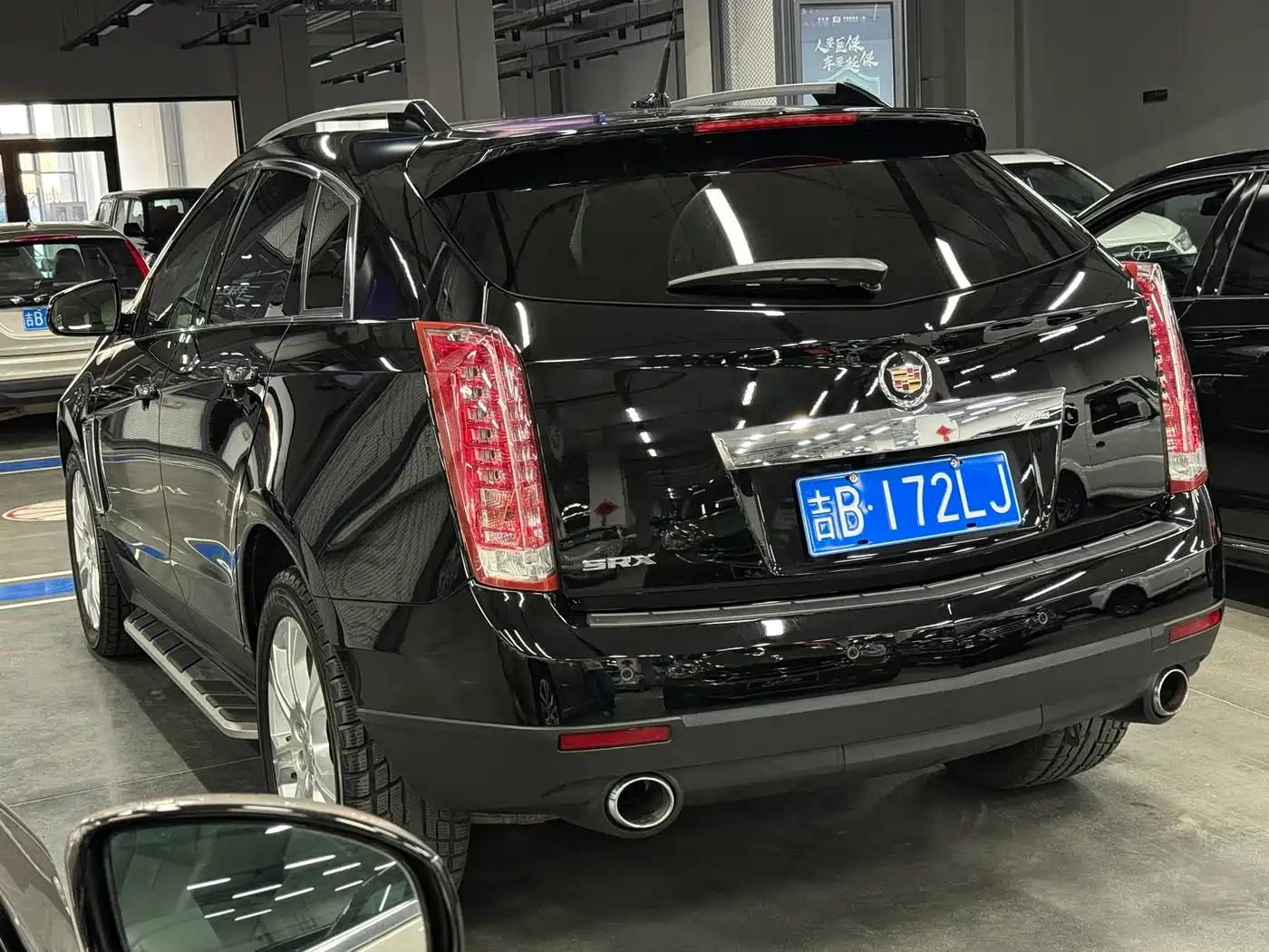 Cadillac SRX 2013 3.0L Leading фото 5