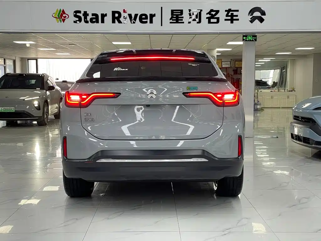 Фото 6 - NIO EC6