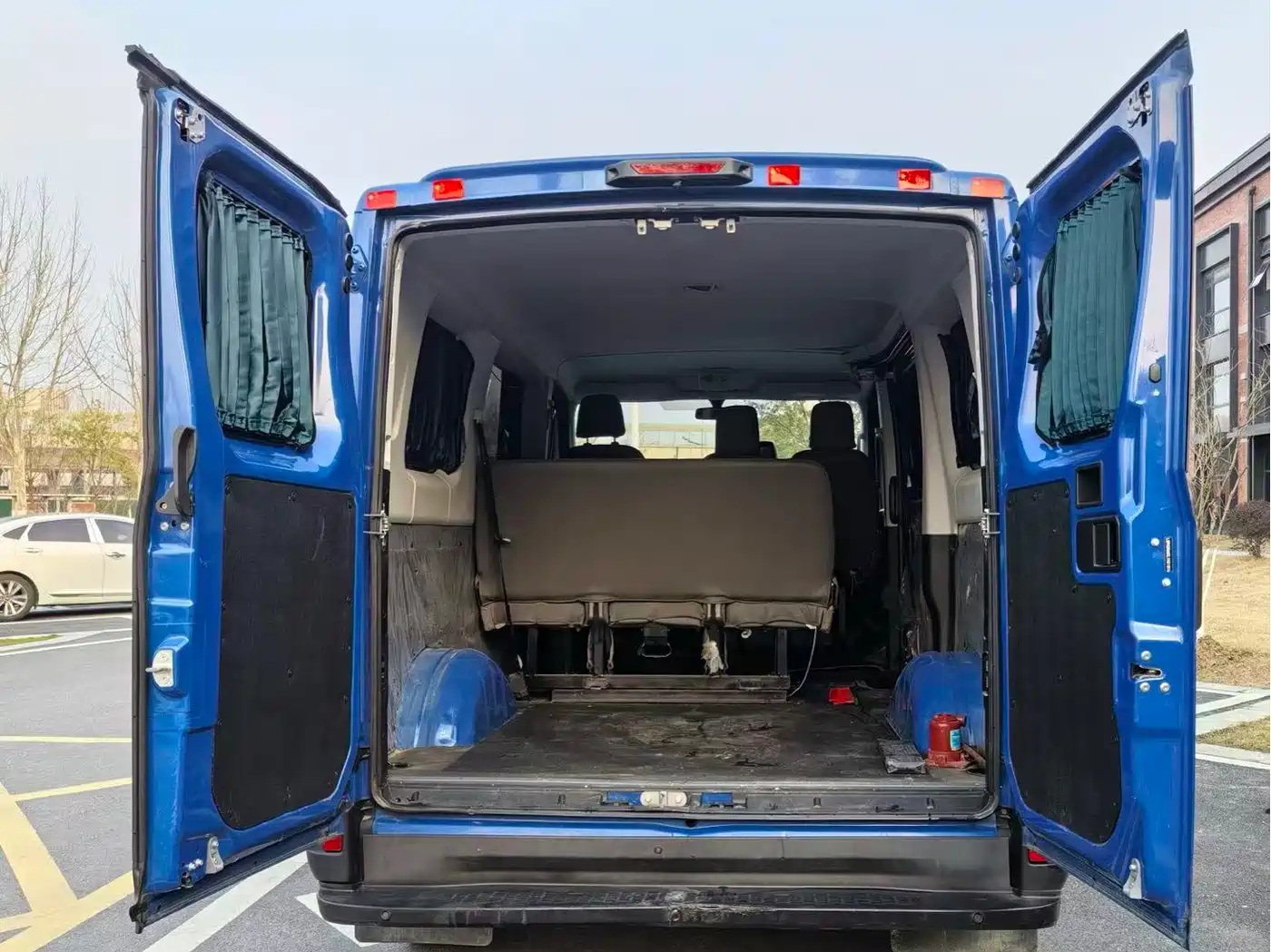 IVECO OU SHENG