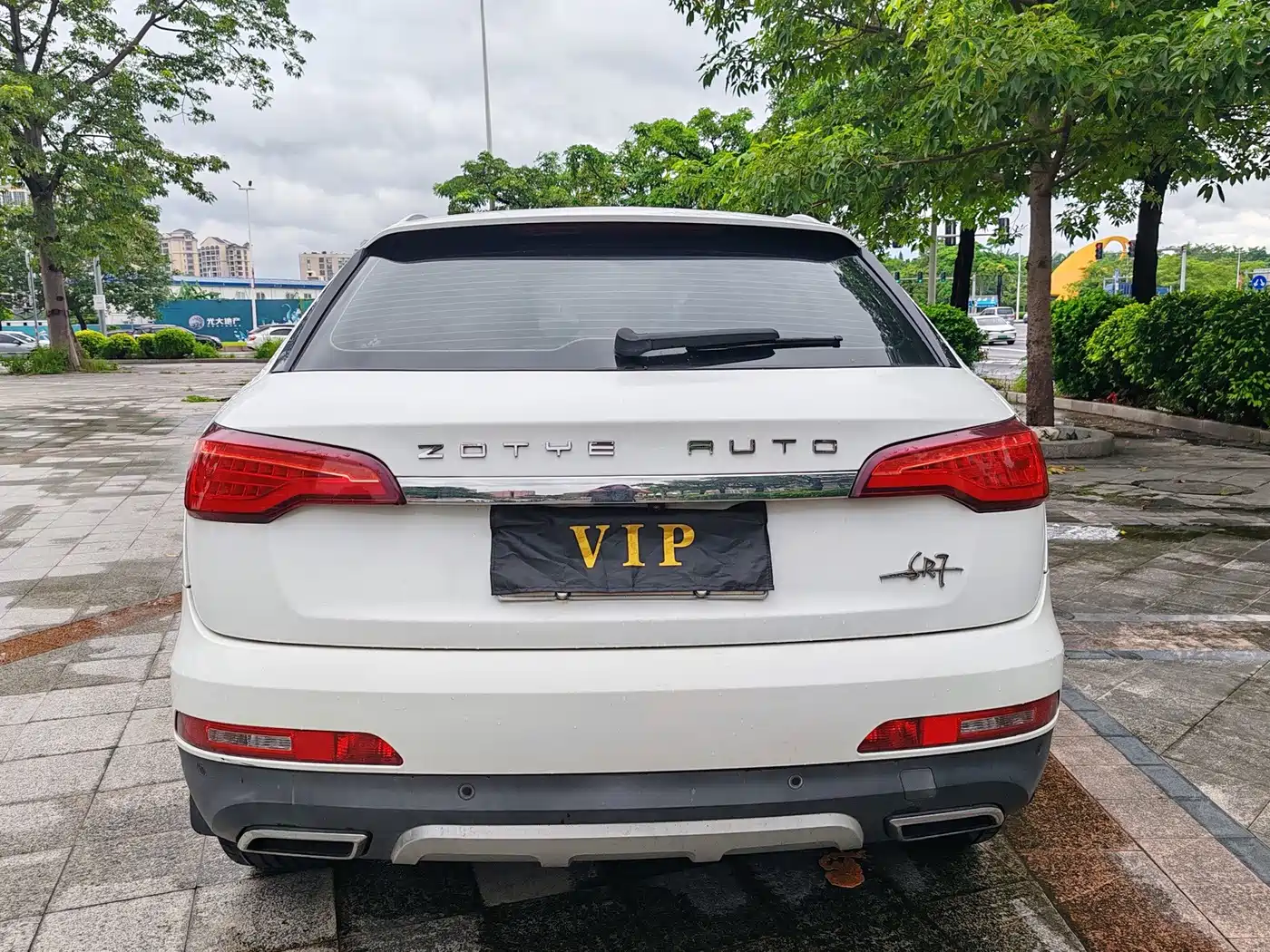 Zotye SR7 2017 2016 1.5T CVT Magic Cube Dream Edition (China V)