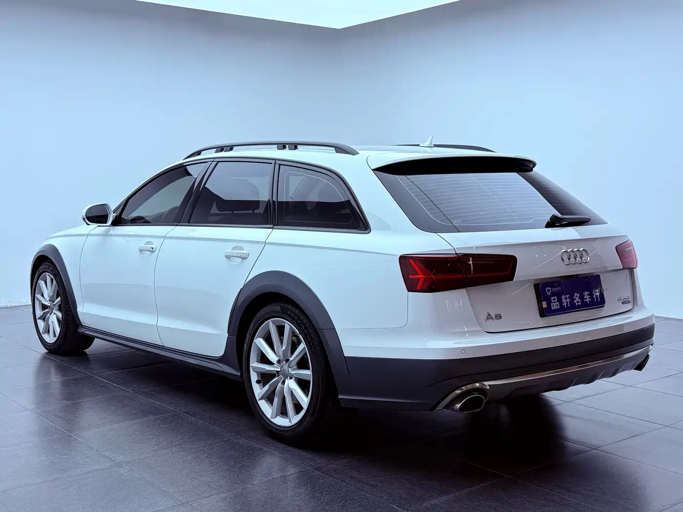 Audi A6 (Import) 2017 3.0T allroad quattro фото 4
