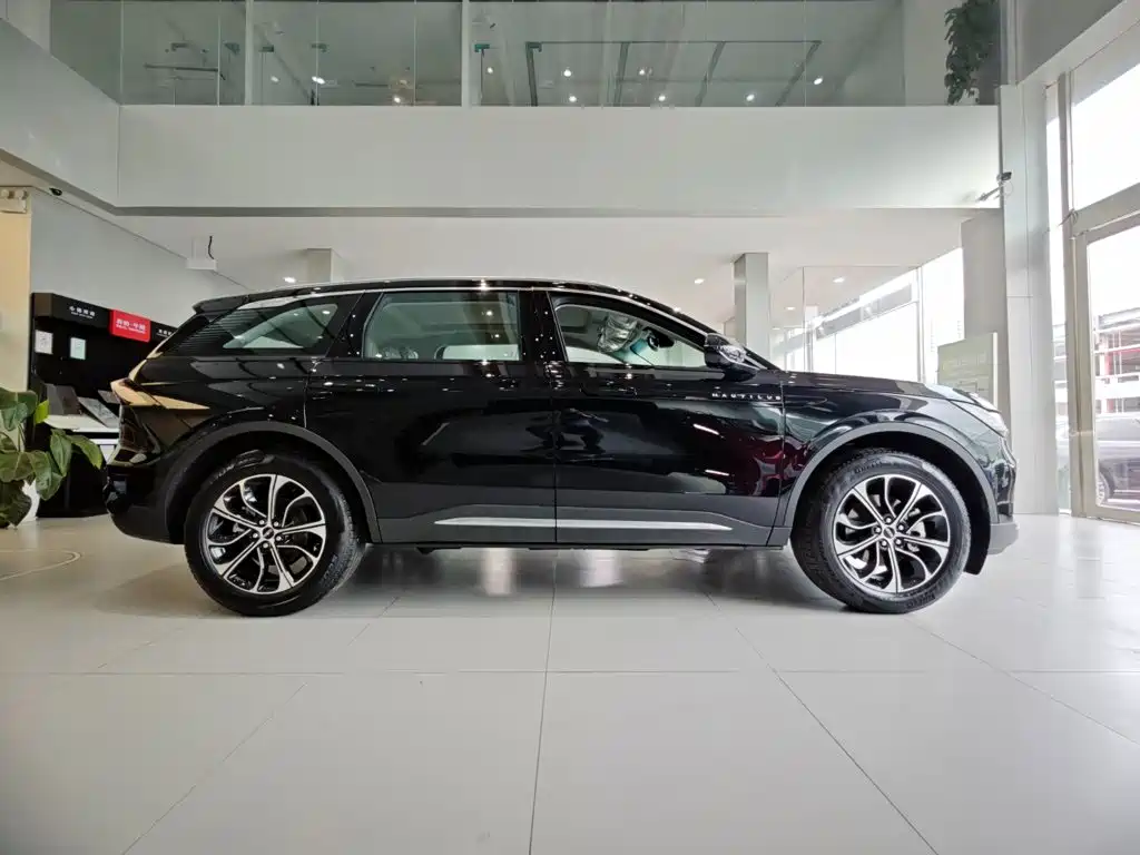 Lincoln Nautilus 2026 2026 2.0T 4WD Luxury Edition