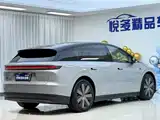 Photo 7 - Li Auto i6