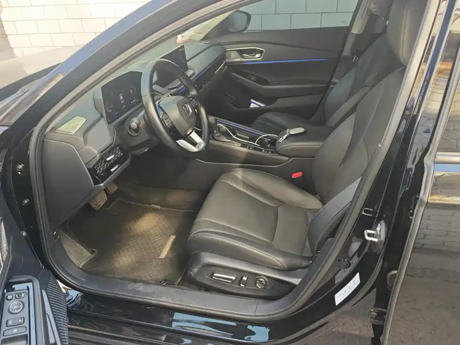 صورة 9 - Honda Accord