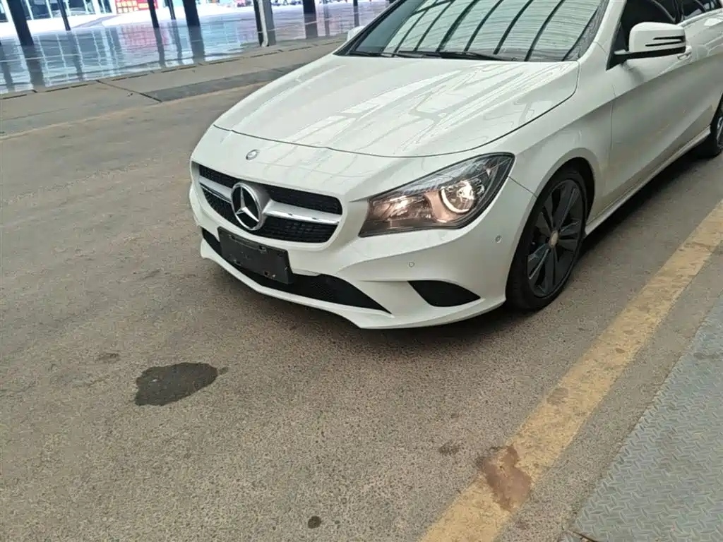Mercedes-Benz CLA (Import) 2016 CLA 200 Sport фото 24