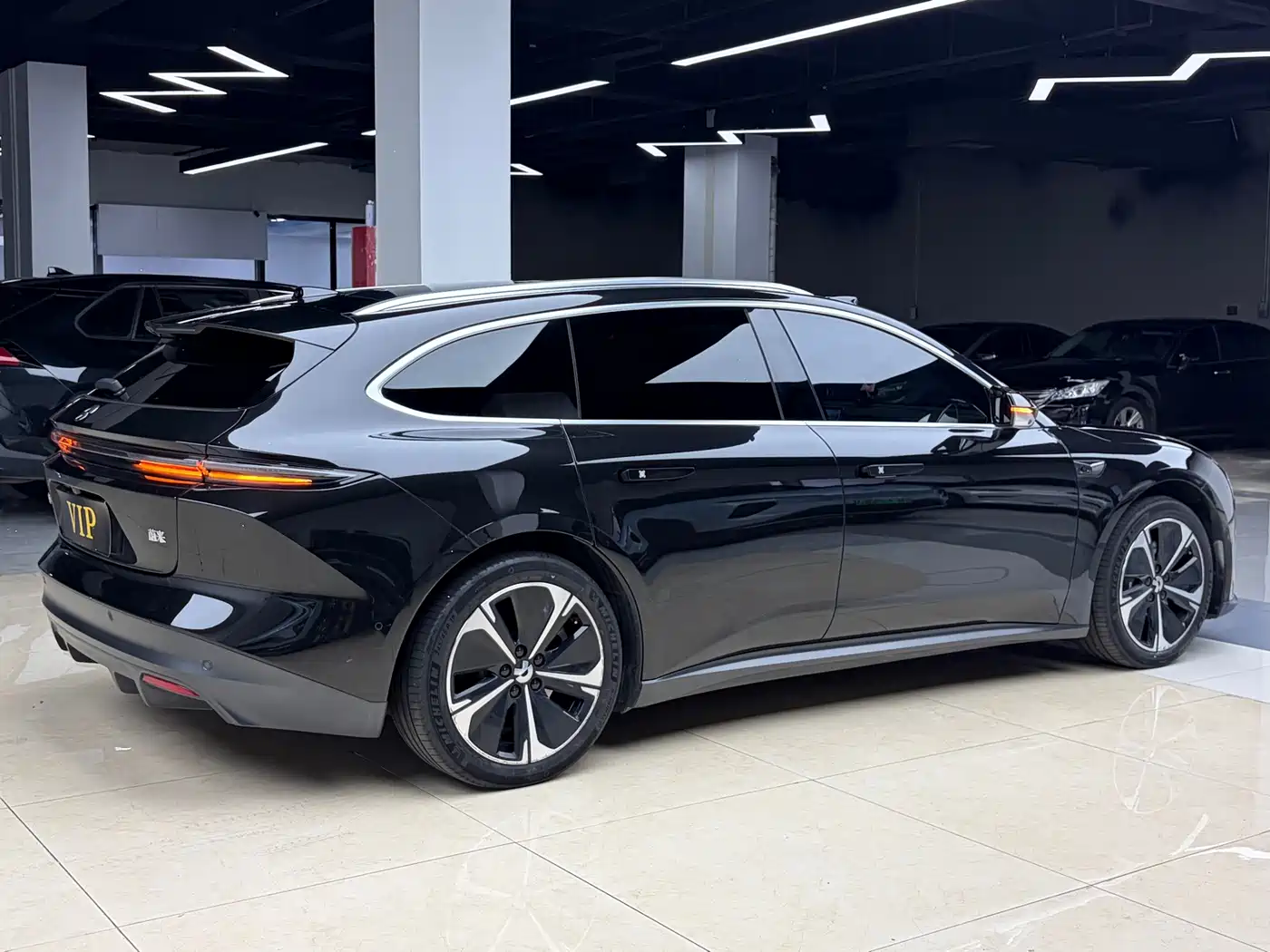 Фото 6 - NIO ET5T
