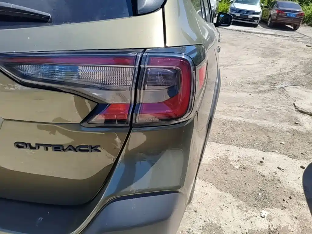 SUBARU OUTBACK