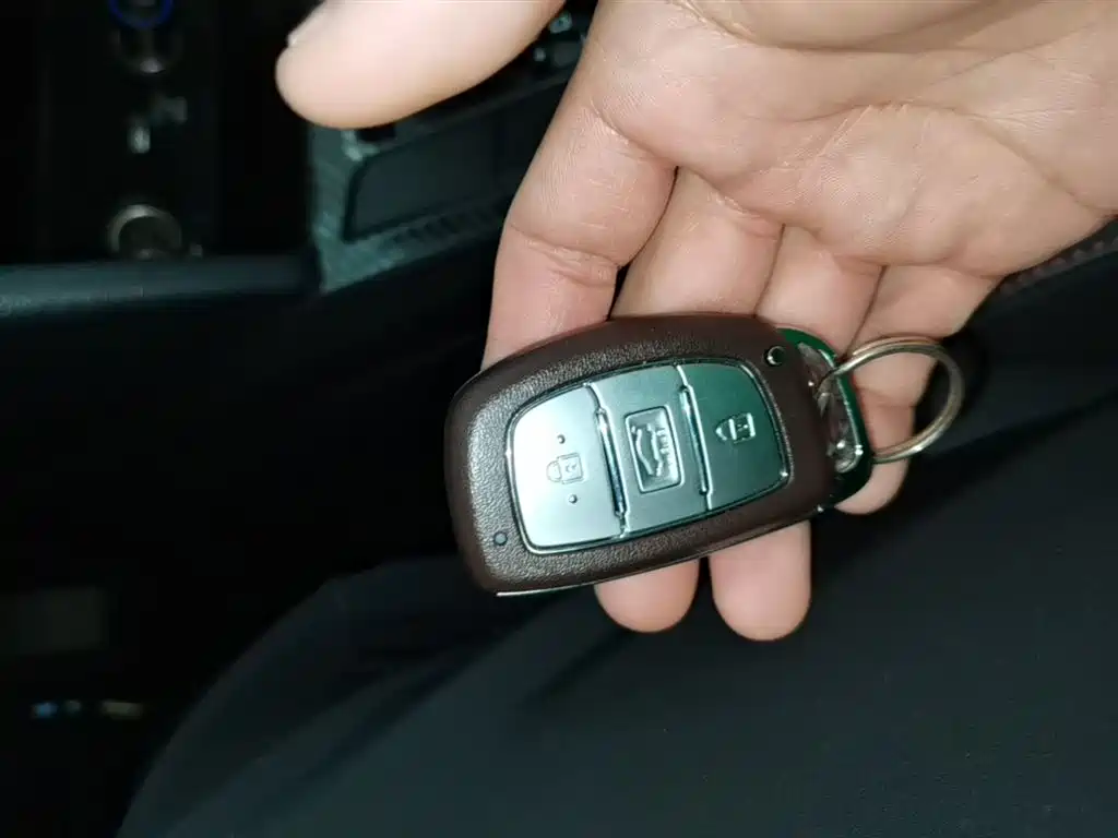 Hyundai Elantra 2019 1.4T Dual-clutch XuanDong·Vitality Type фото 9