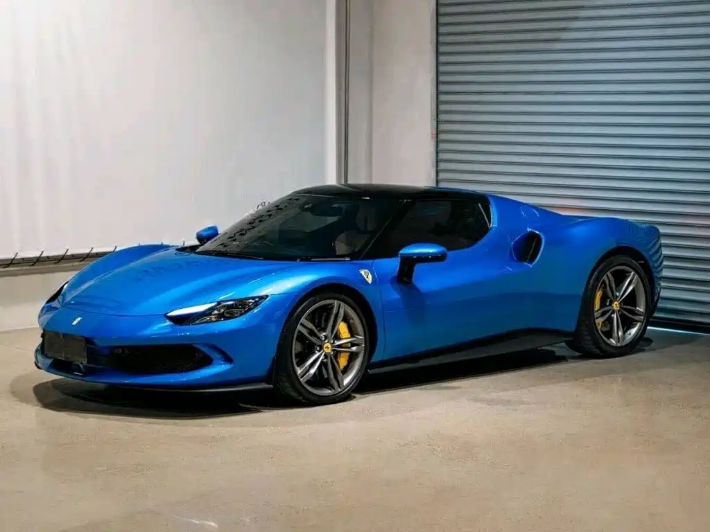 Ferrari 296, 2023 год