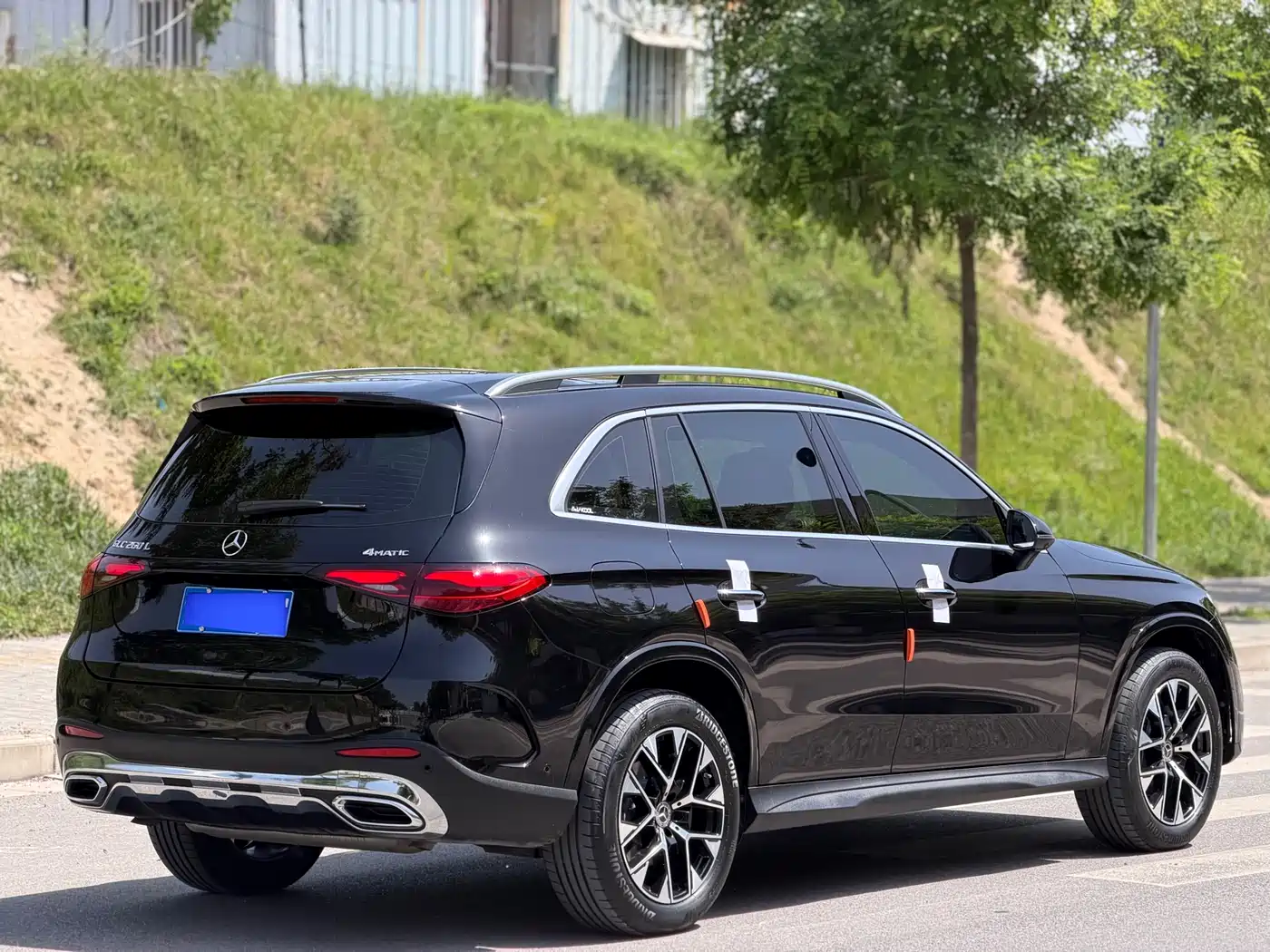 Mercedes-Benz GLC 2024 Facelift GLC 260 L 4MATIC Luxury 5-seater фото 9