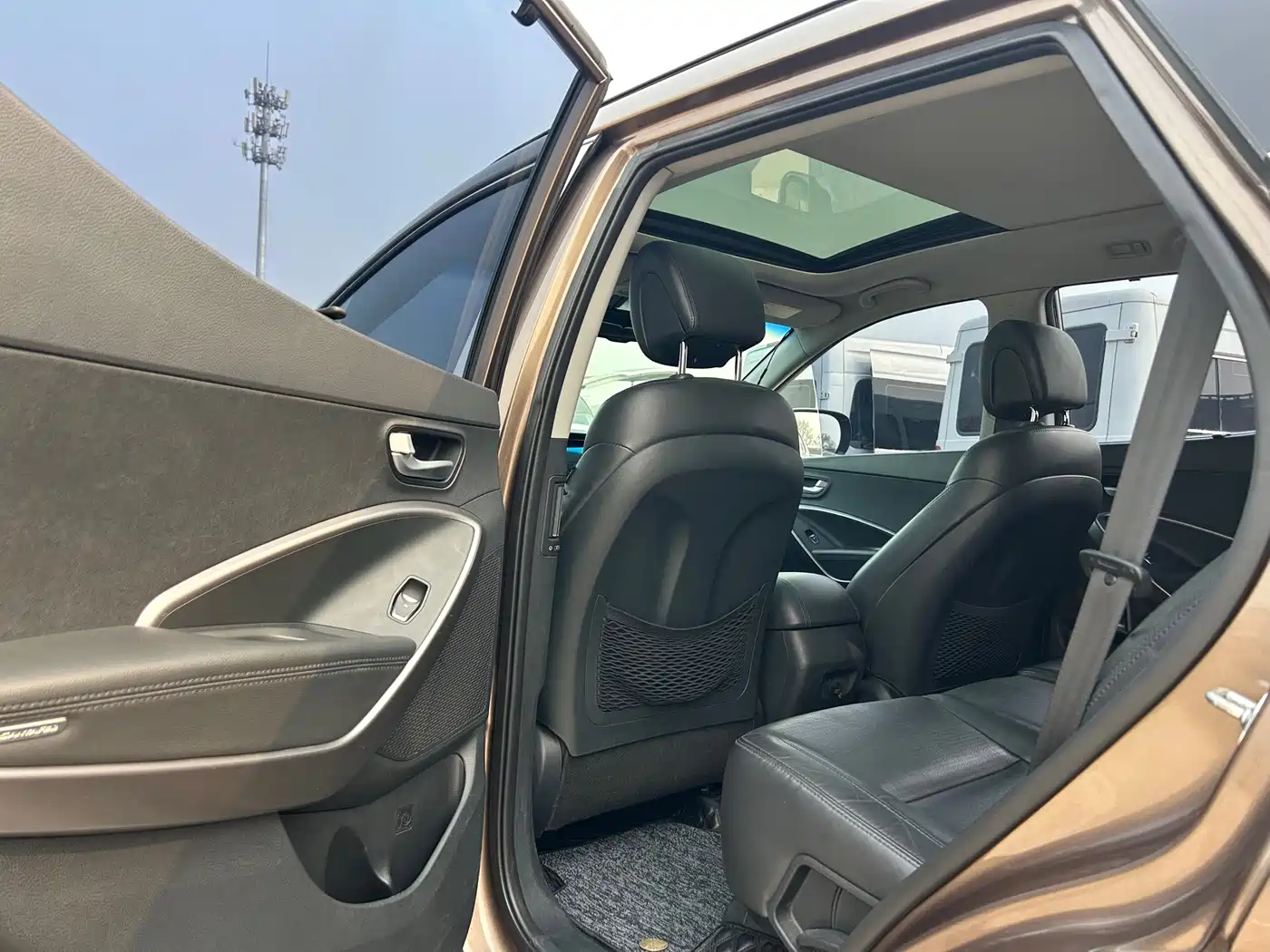 Hyundai Santa Fe 2013 Facelift 2.4L Automatic 4WD Smart фото 17