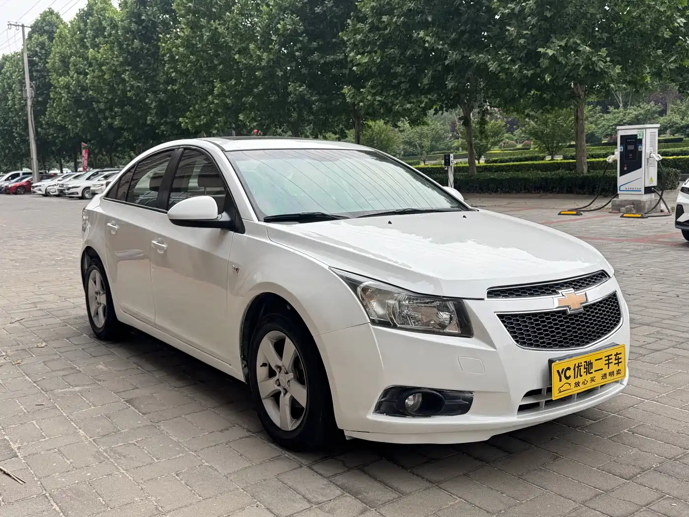 Chevrolet Cruze 2013 Model 1.6L SE AT фото 3