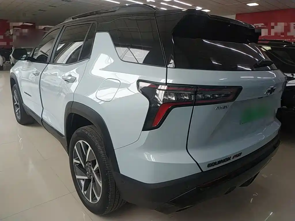 Chevrolet Equinox Plus 2024 2024 102km RS Ultimate Edition