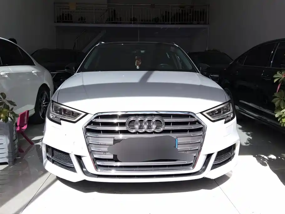 Фото 2 - Audi A3