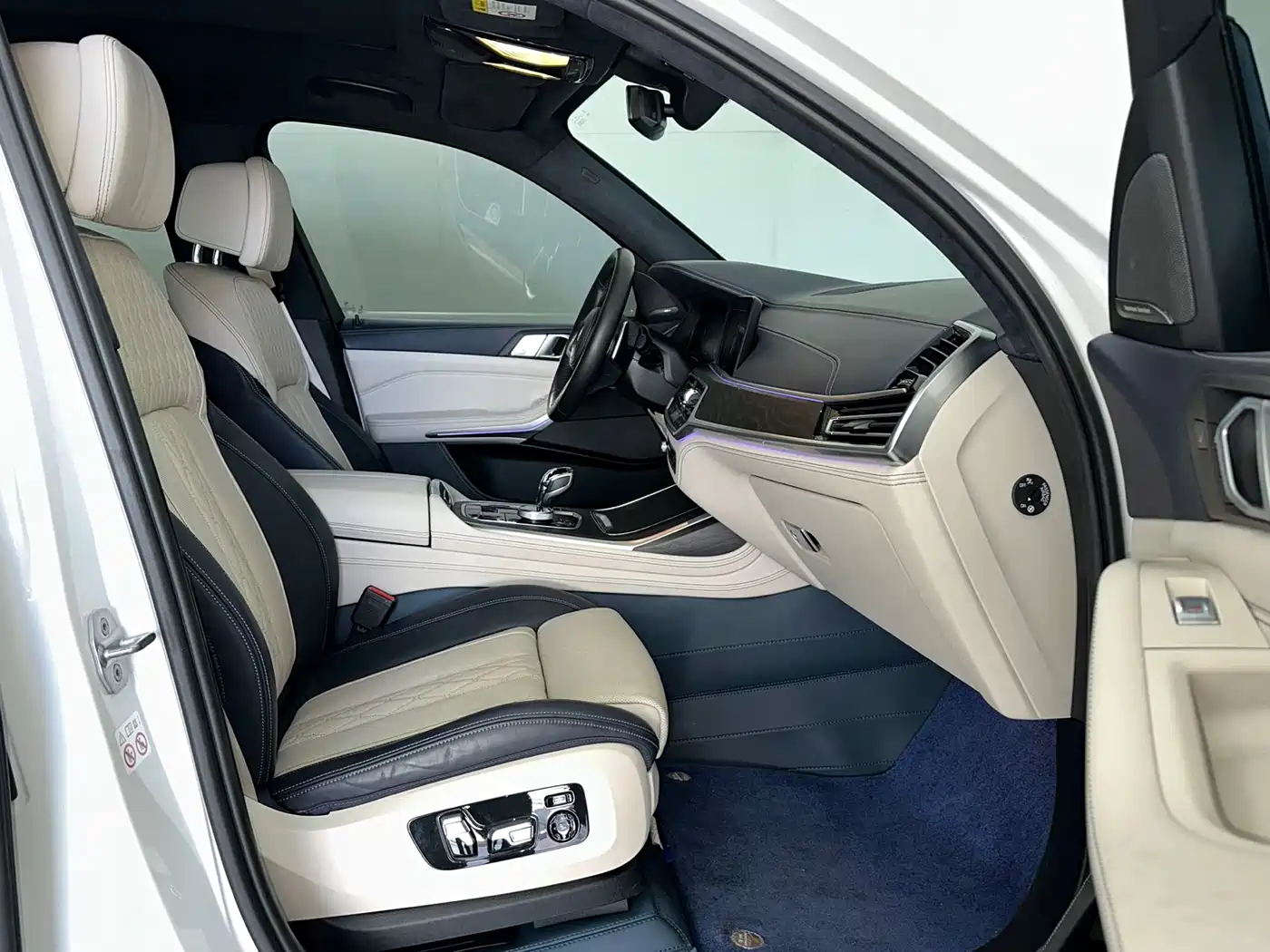 BMW X7 2019 xDrive40i Exclusive M Sport Package фото 11