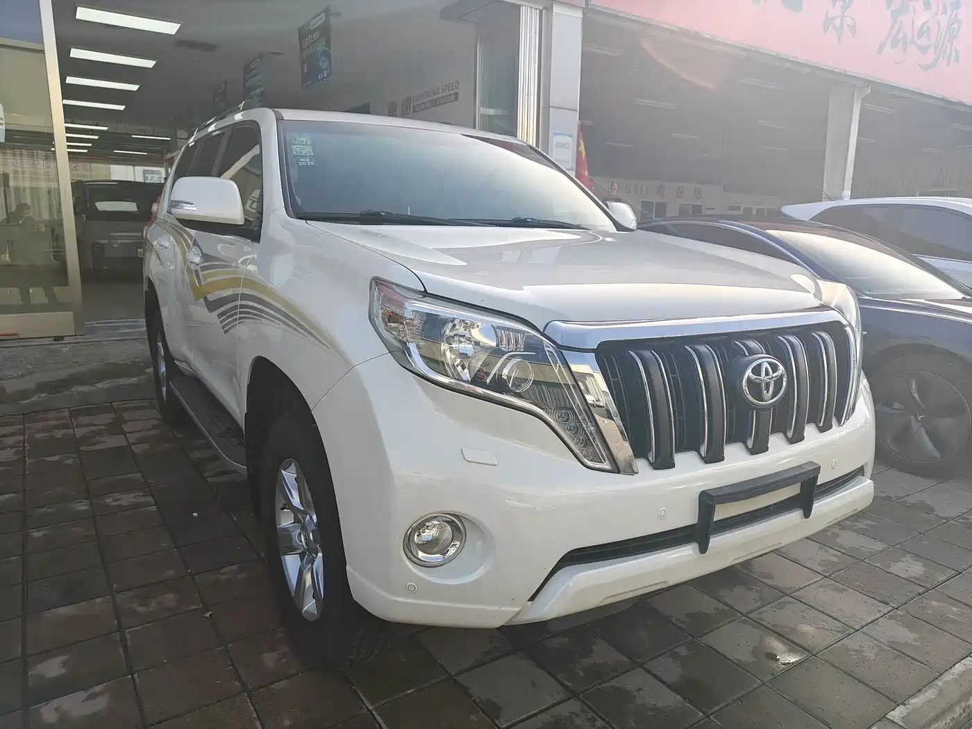 Toyota Prado 2016 3.5L Auto TX-L NAVI фото 2
