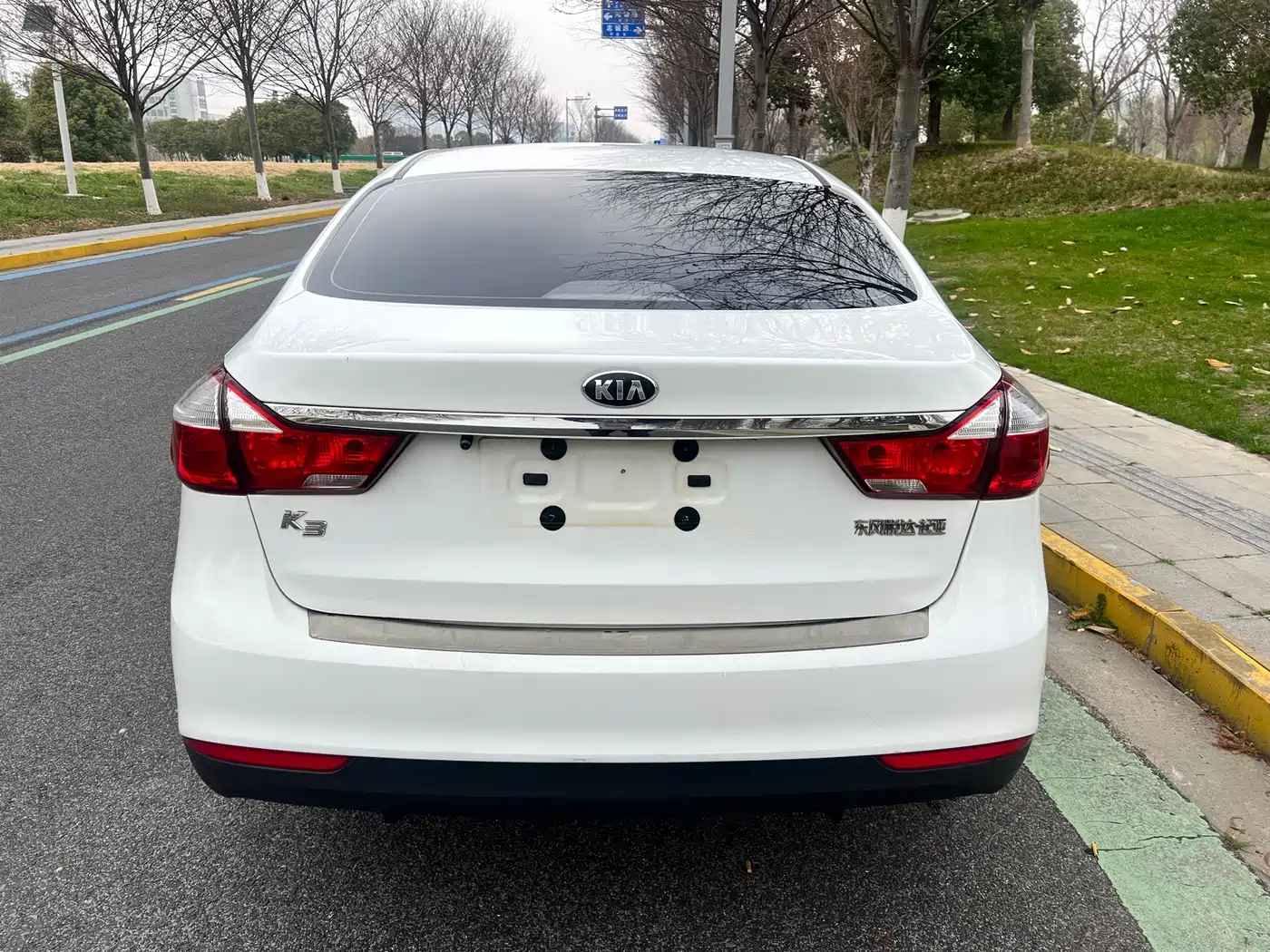 KIA K3