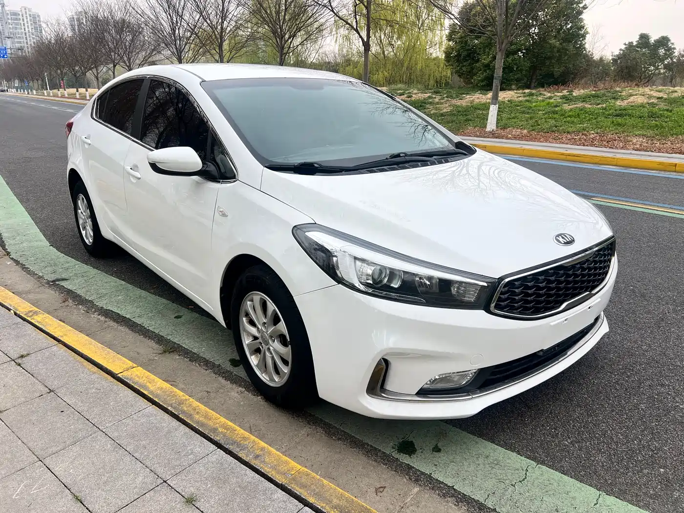 KIA K3