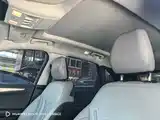 Photo 6 - Ford Escape
