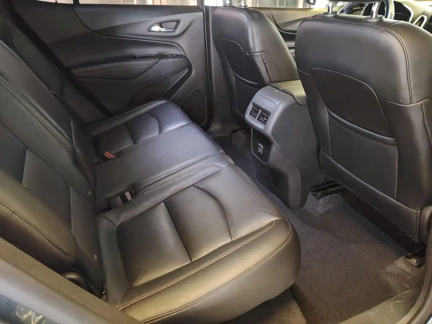 Chevrolet Equinox 2019 535T Auto Control Edition China V фото 35