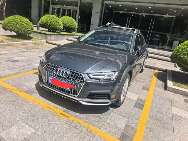 Audi A4 (Import) 2019