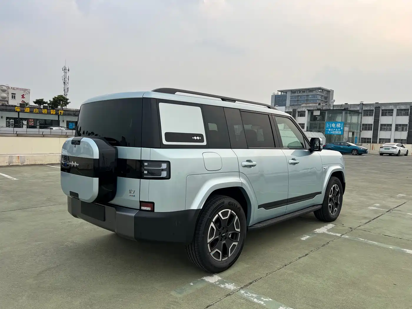 Fang Cheng Bao Titanium 7 2026 2025 2WD Base Model