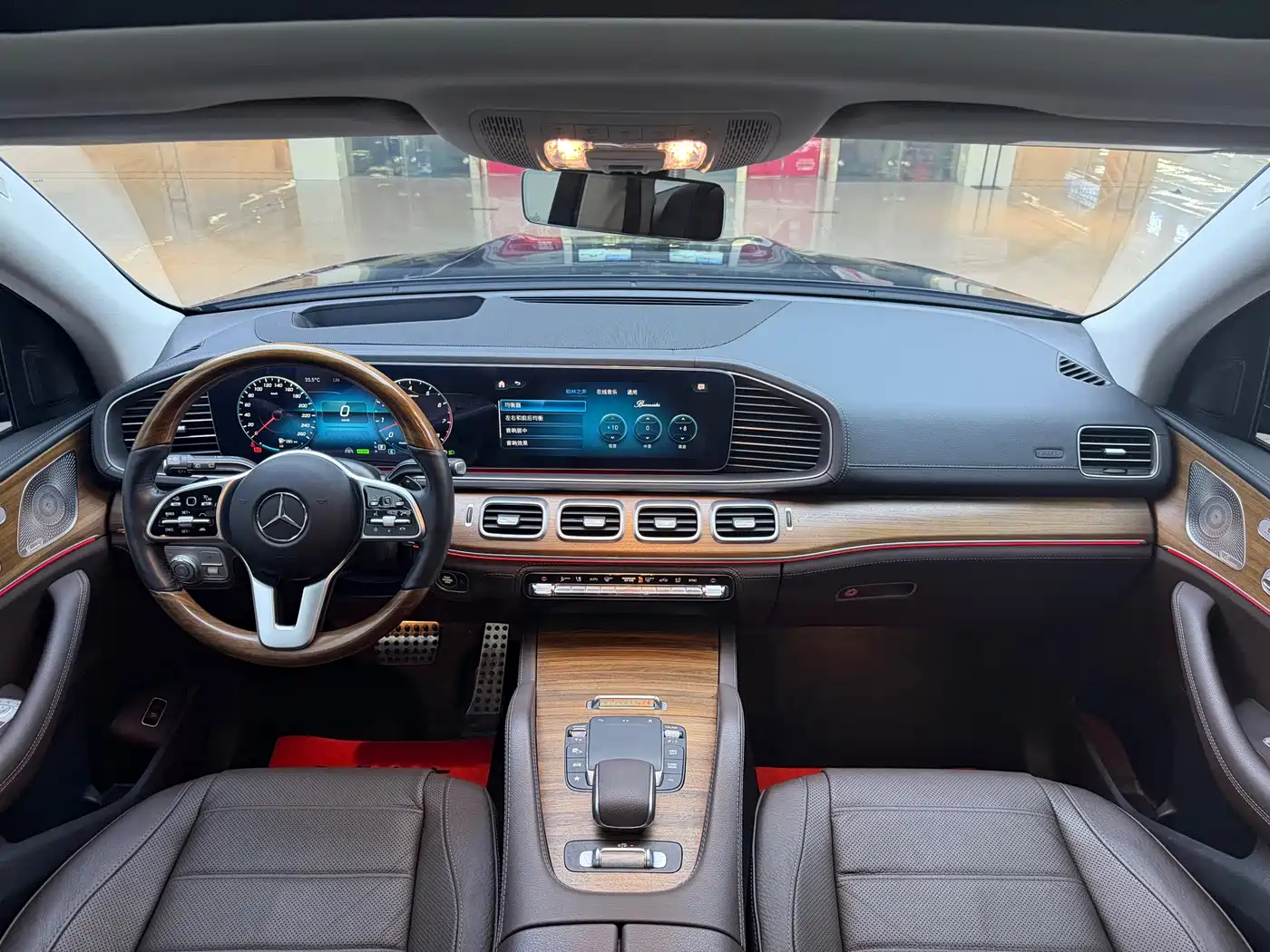 Mercedes-Benz GLS 2022 Second Facelift GLS 450 4MATIC Luxury фото 13