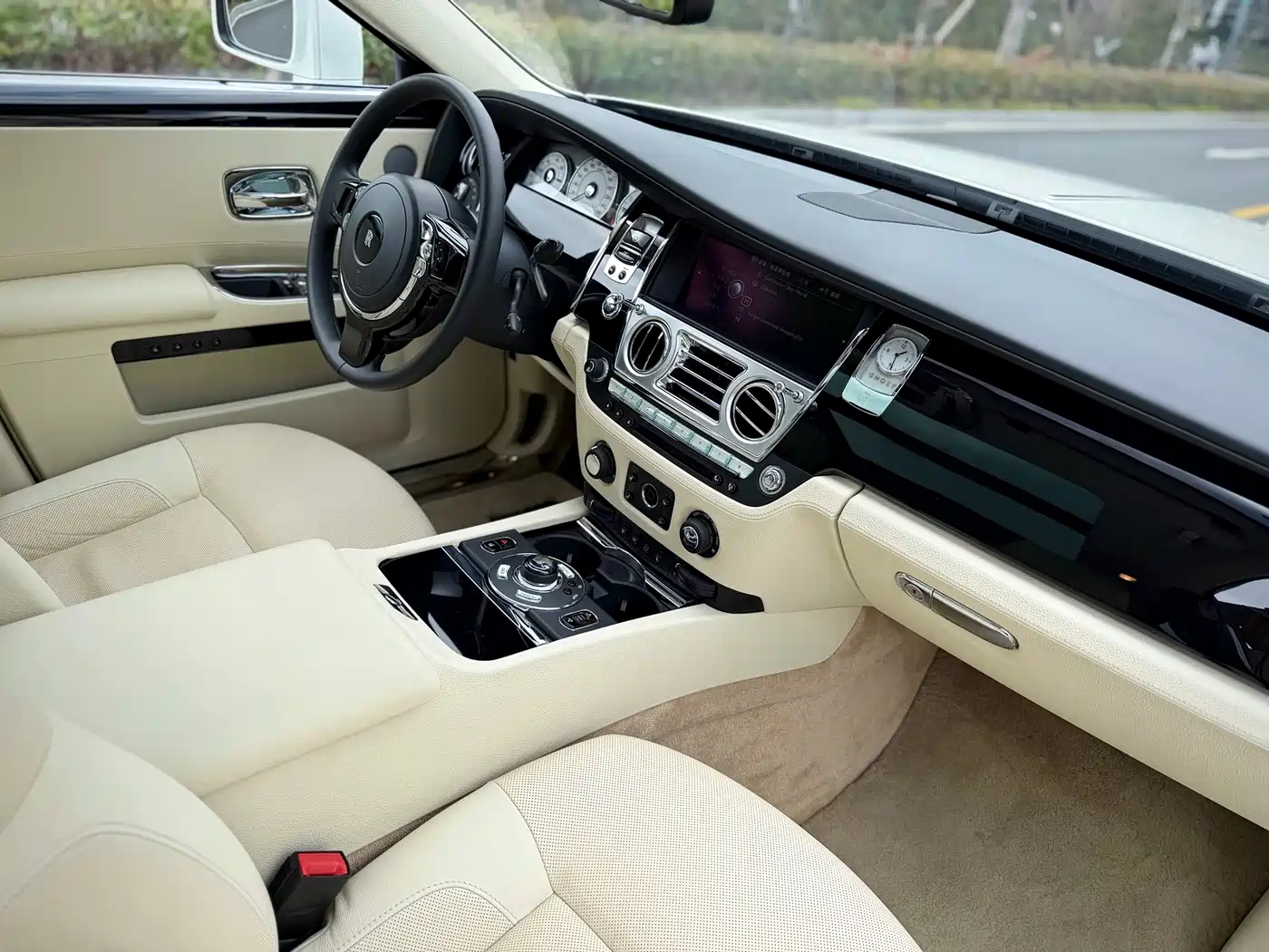 Rolls-Royce Ghost 2011 2010 Model 6.6T Standard