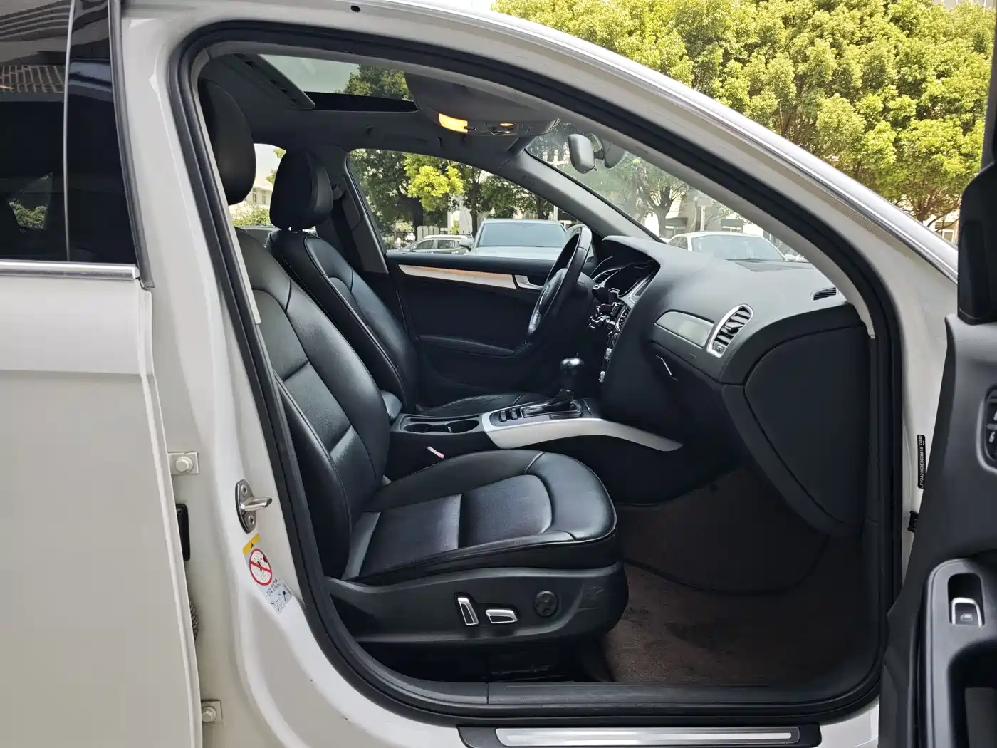 Audi A4L 2013 35 TFSI Automatic Standard фото 7