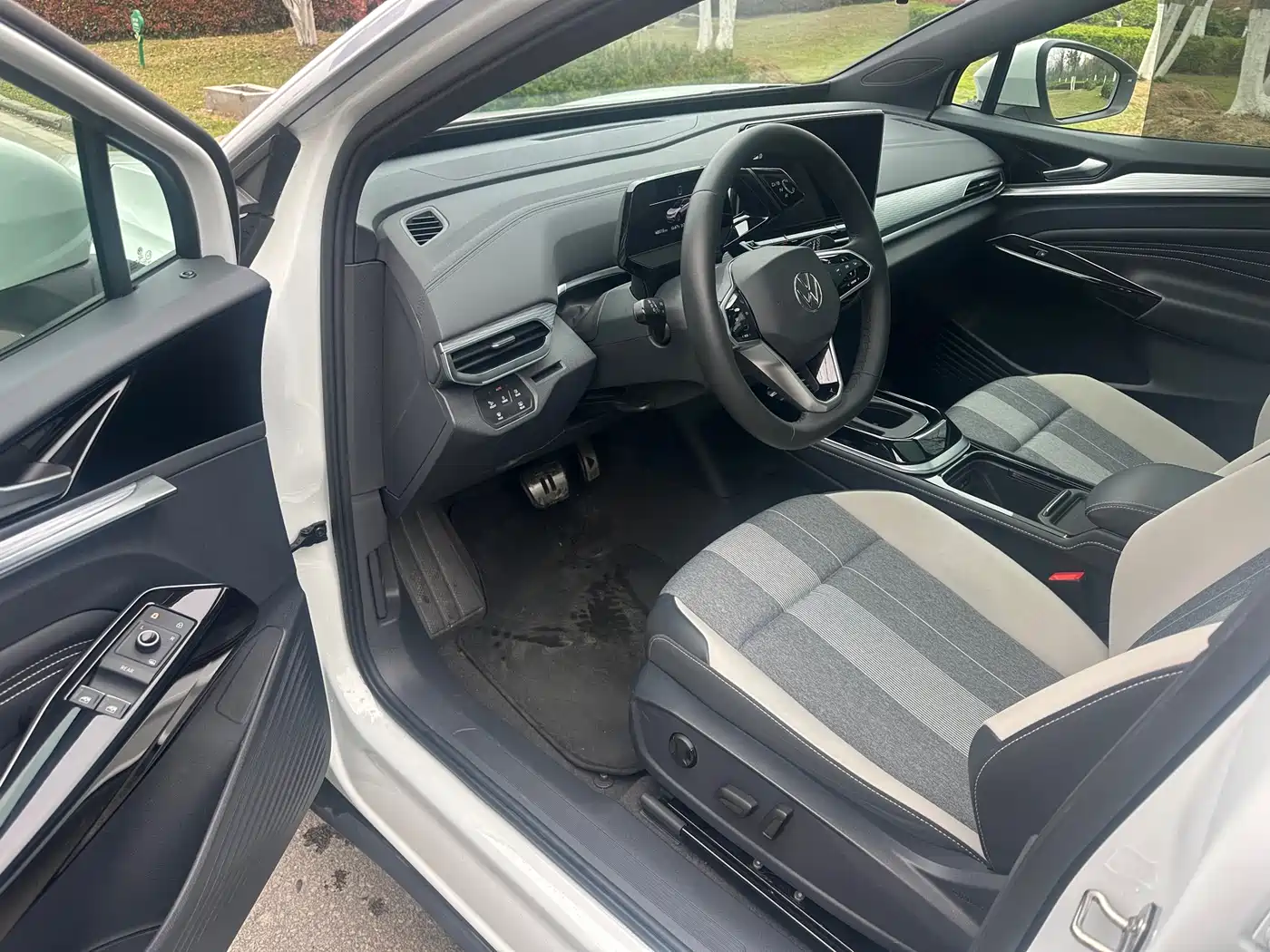 VOLKSWAGEN ID.4 CROZZ