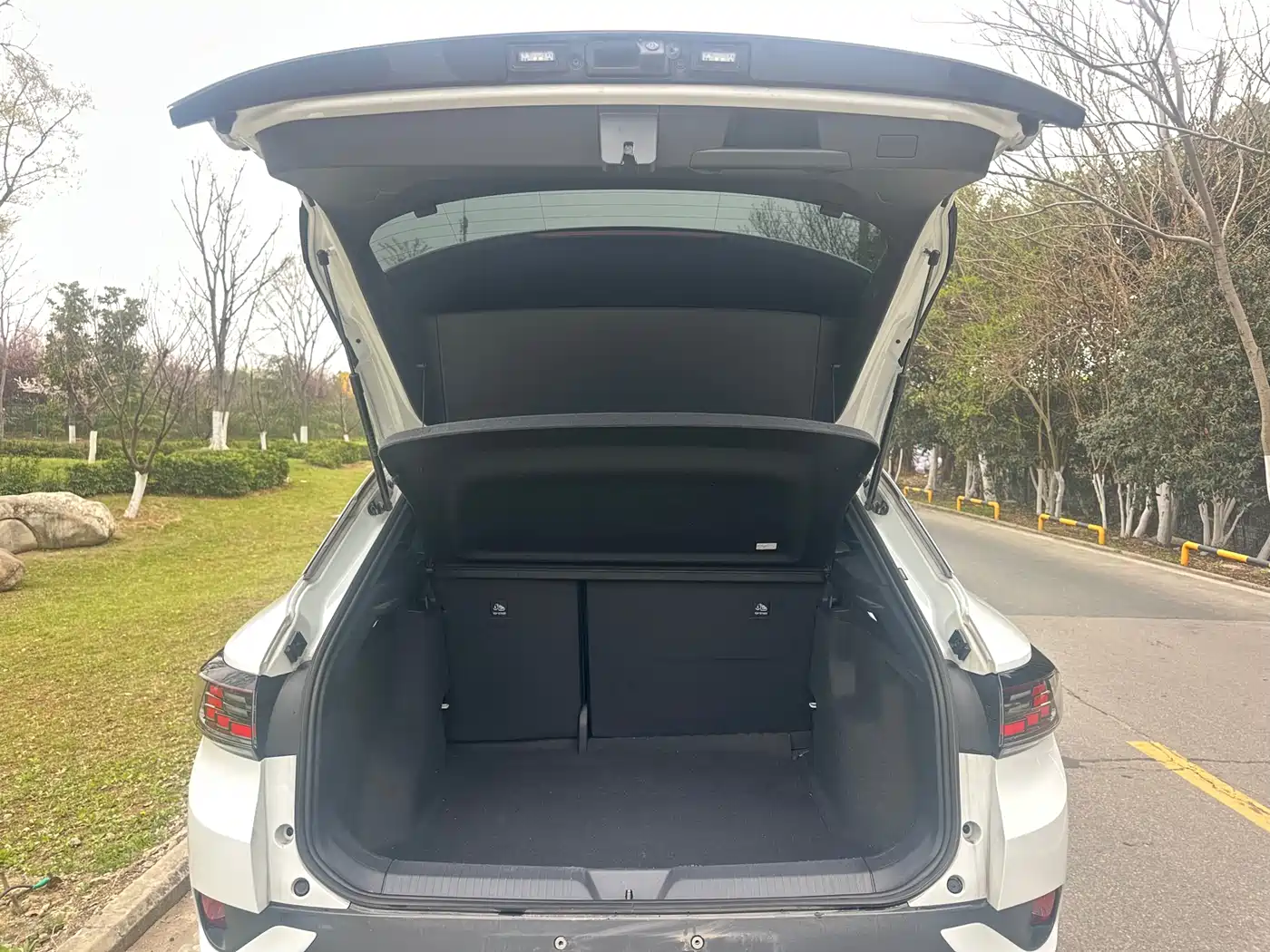 VOLKSWAGEN ID.4 CROZZ