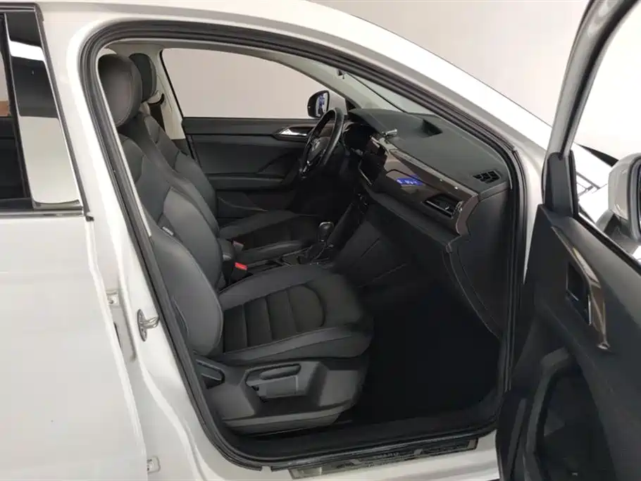Volkswagen Tharu 2021 Model 280TSI 2WD Comfort Edition фото 8