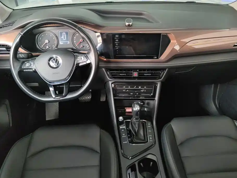 Volkswagen Tharu 2021 Model 280TSI 2WD Comfort Edition фото 12