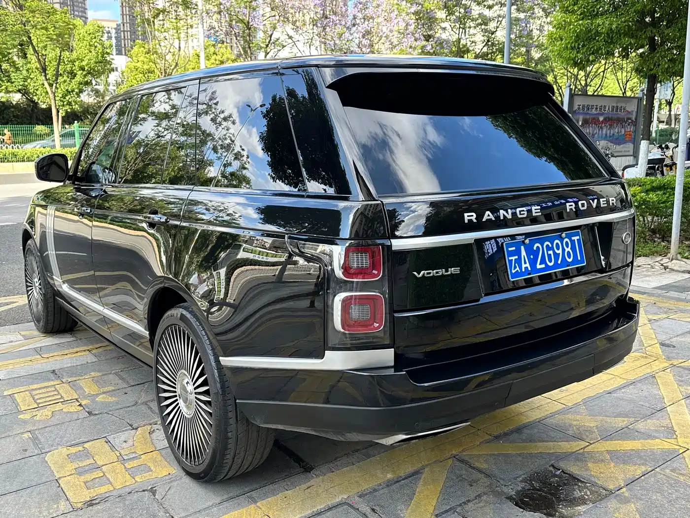 Land Rover Range Rover 2016 3.0 SC V6 Vogue фото 4