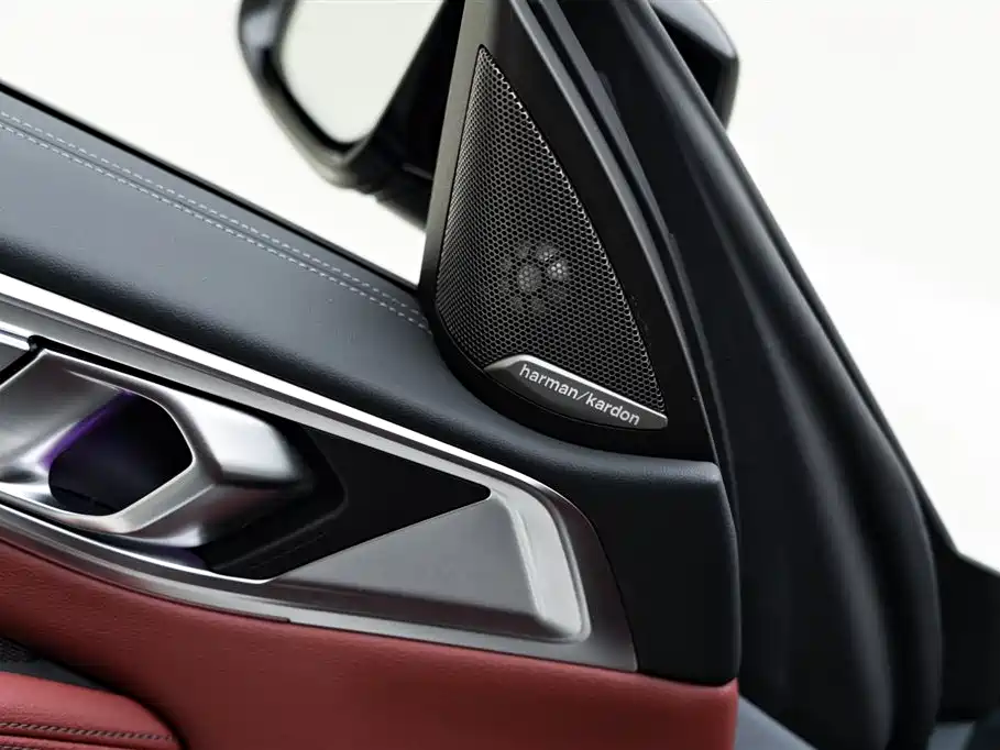 BMW 4 Series 2024 430i M Sport Shadow Edition фото 15