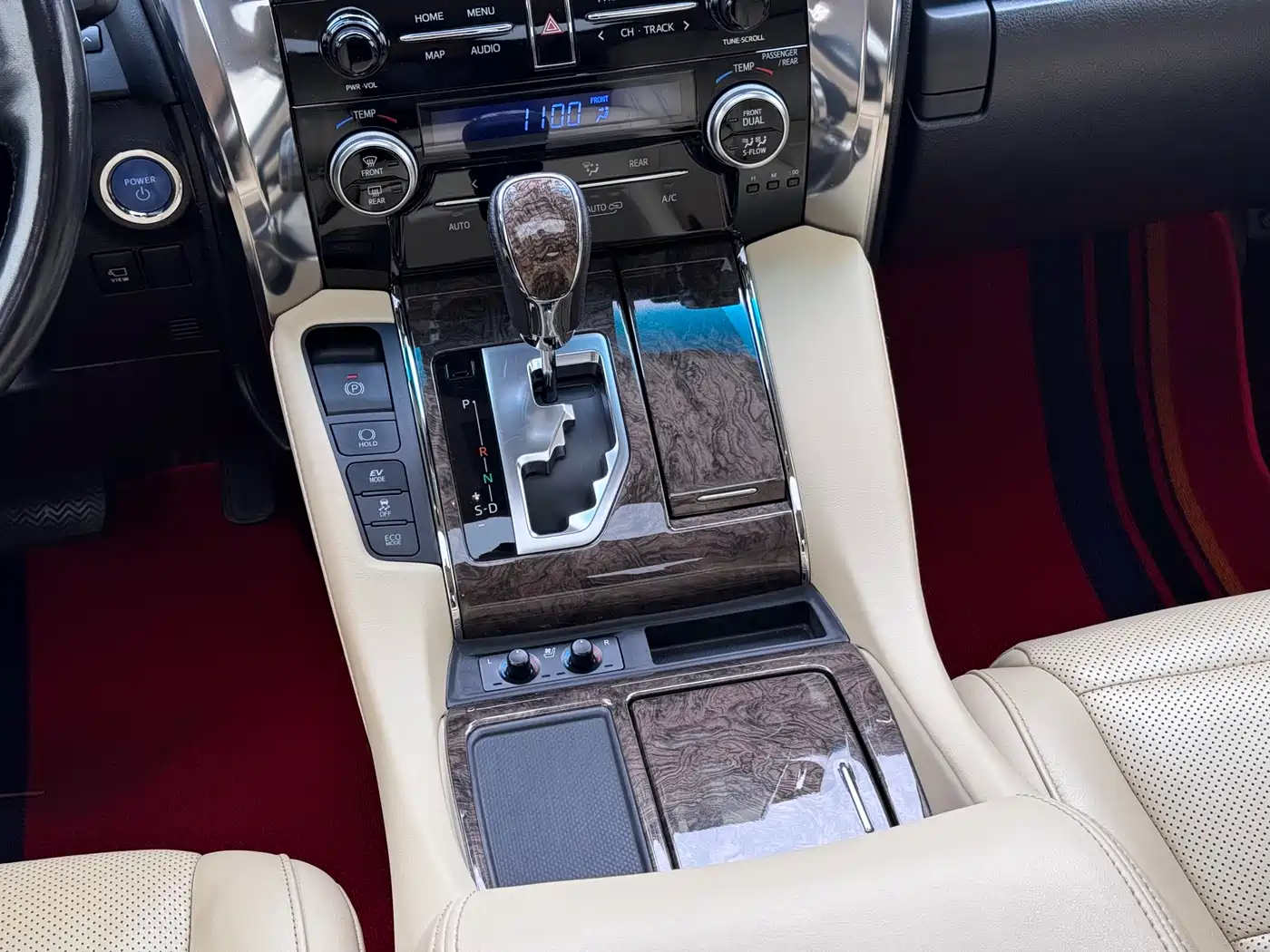 Toyota Alphard 2021 Hybrid 2.5L Premium фото 11